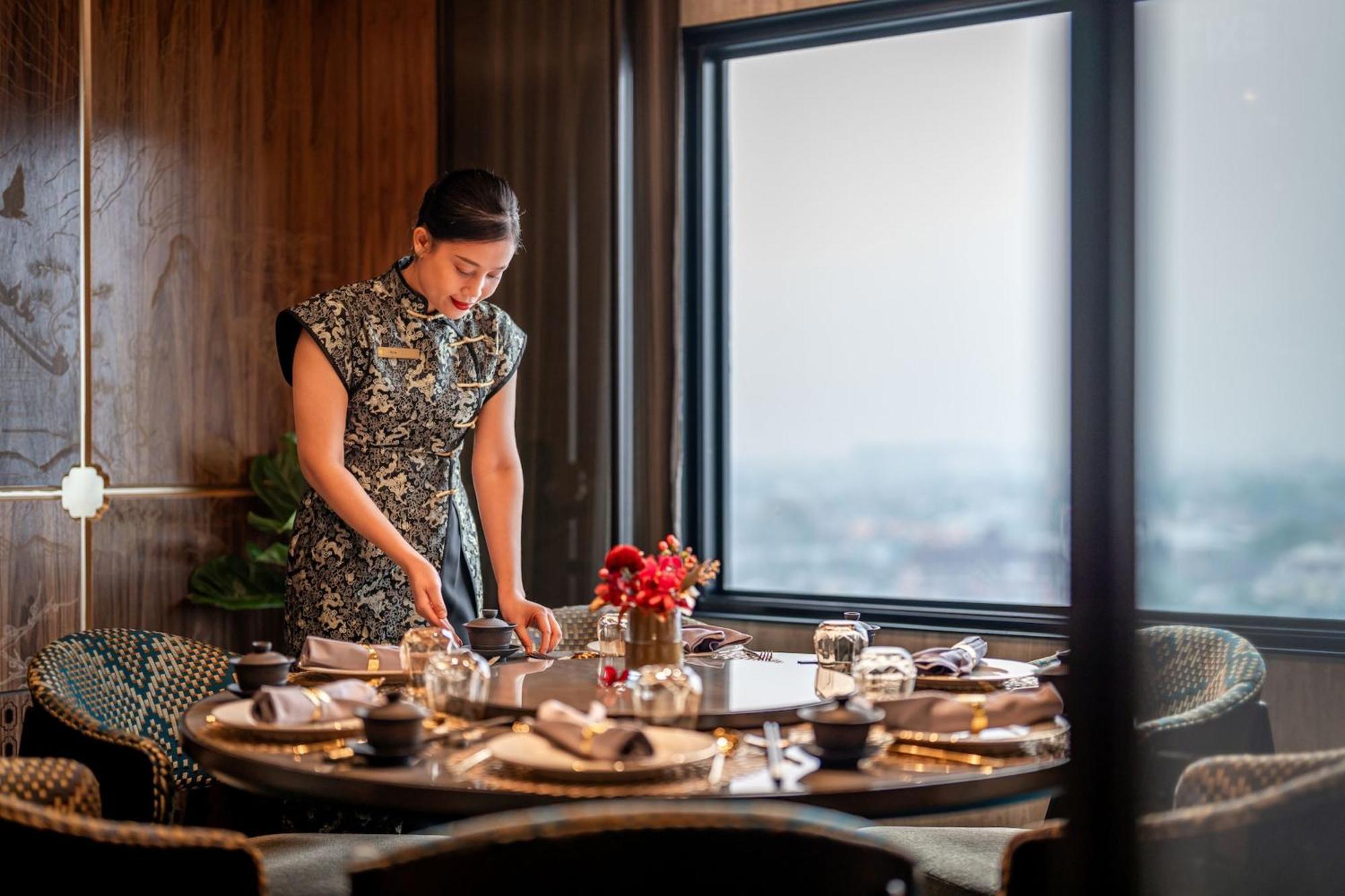 Intercontinental Chiang Mai The Mae Ping Hotel Exterior foto