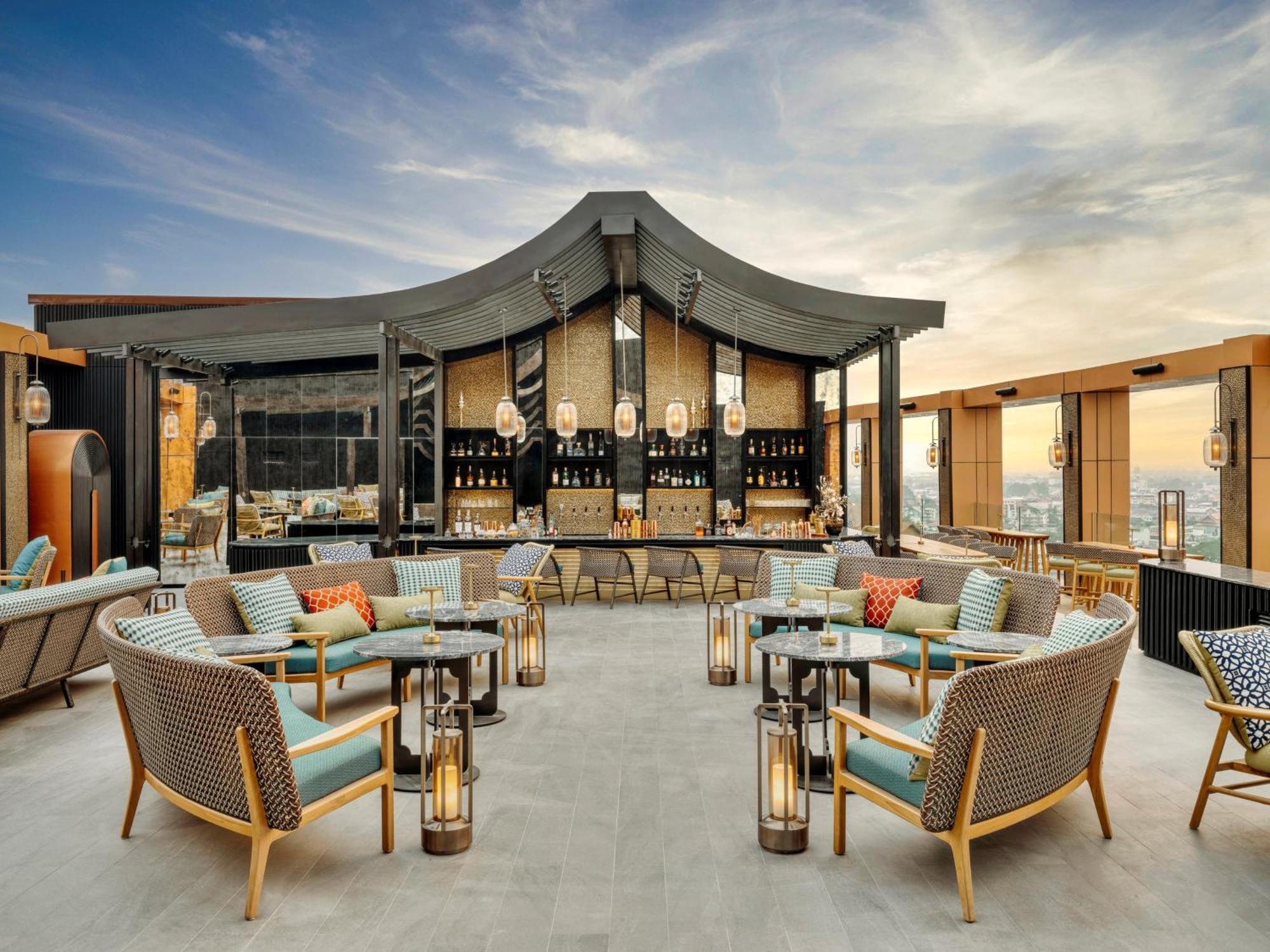 Intercontinental Chiang Mai The Mae Ping Hotel Exterior foto